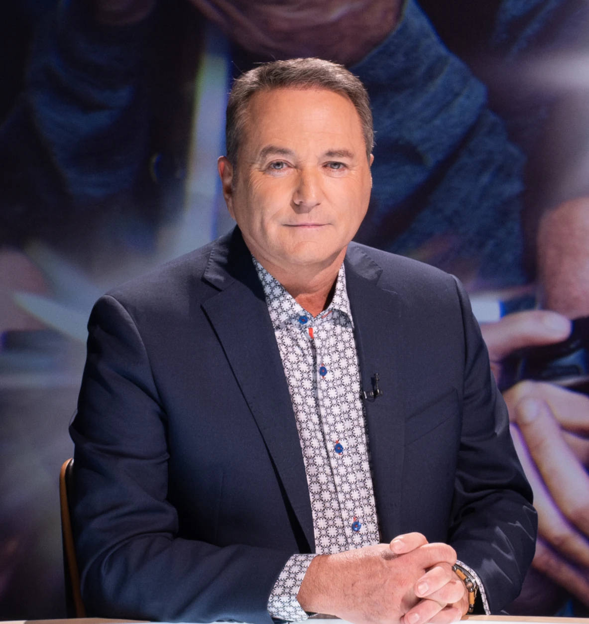 Plateau de discussion — animation de panel télévisé